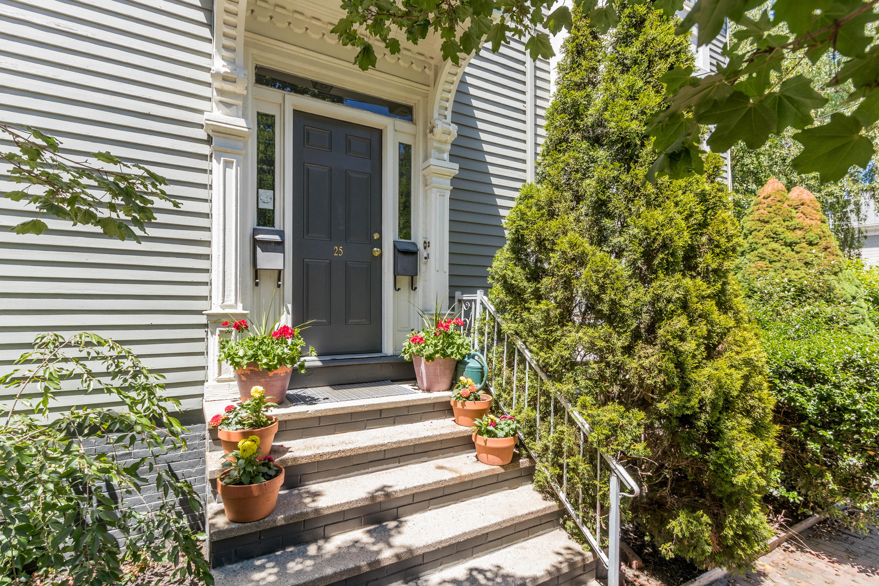 Property Photo: 25 Cushman Street 2 ME 04102