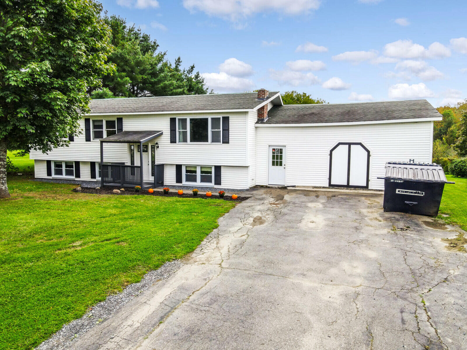 Property Photo: 259 Center Road ME 04937