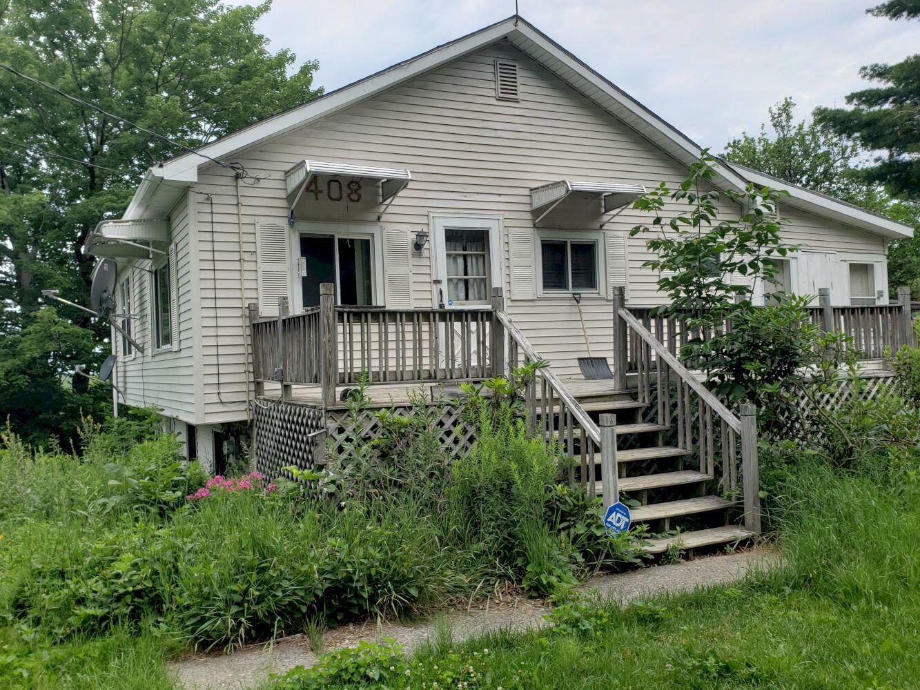 Property Photo:  408 Finson Road  ME 04971 