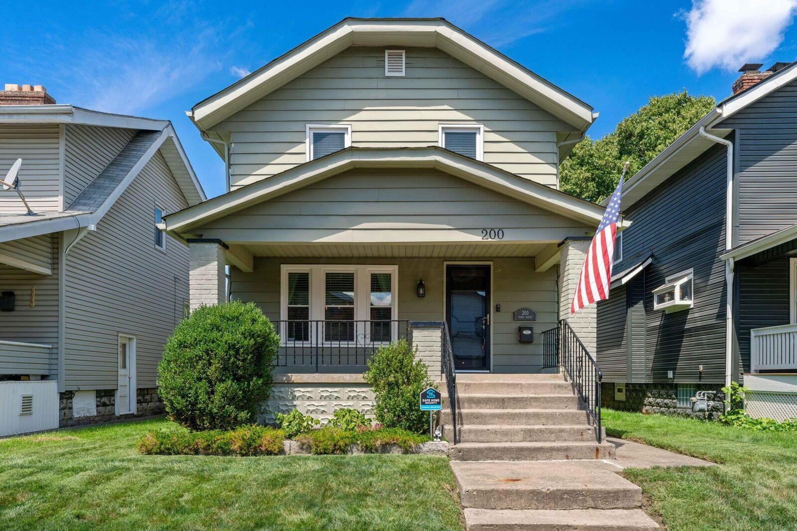 Property Photo: 200 Frebis Avenue OH 43206