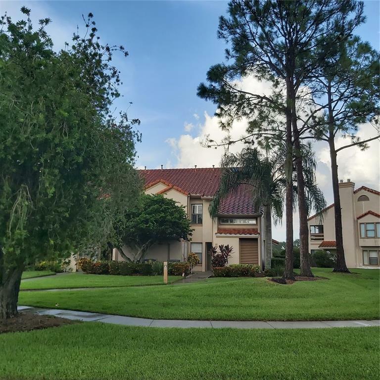 Property Photo:  1908 Garden Lake Drive 1908  FL 33884 