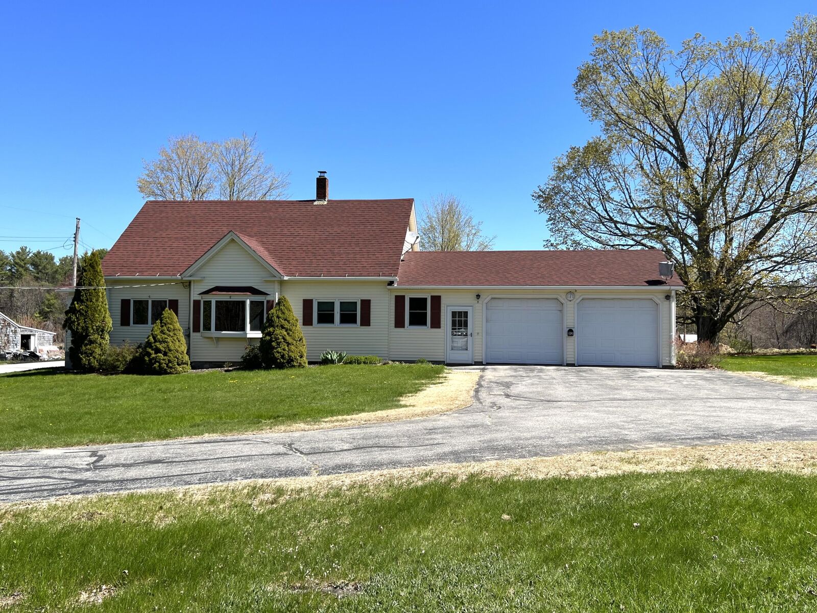 Property Photo: 92 Strout Road ME 04274