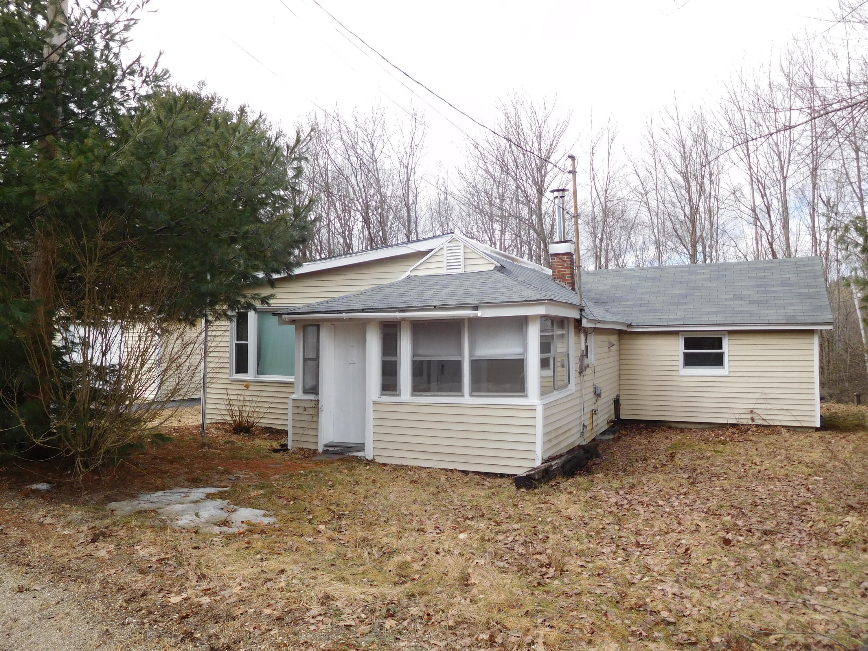 Property Photo: 47 East Auburn Lumber Road ME 04210
