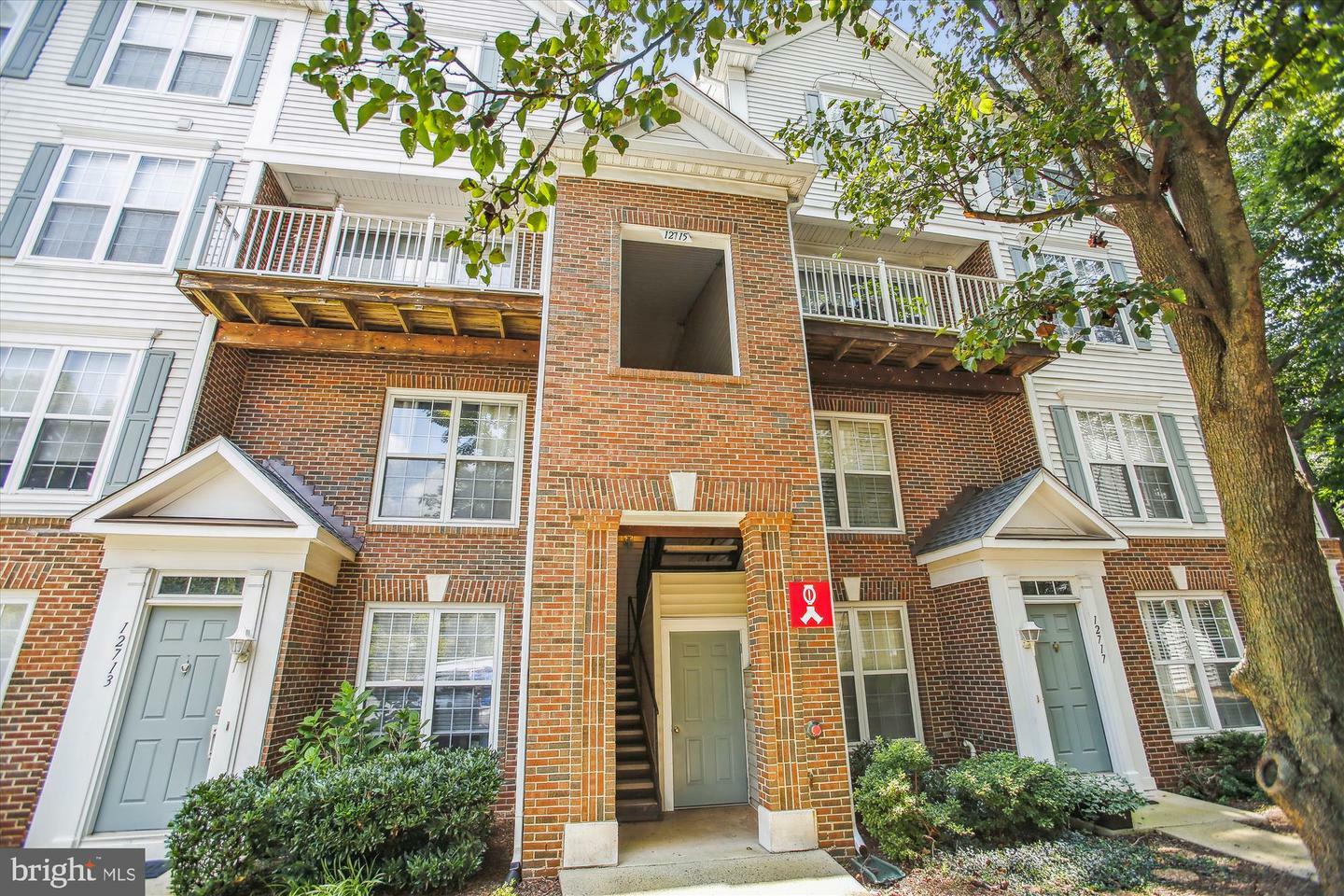 12715 Fair Crest Court 302  Fairfax VA 22033 photo