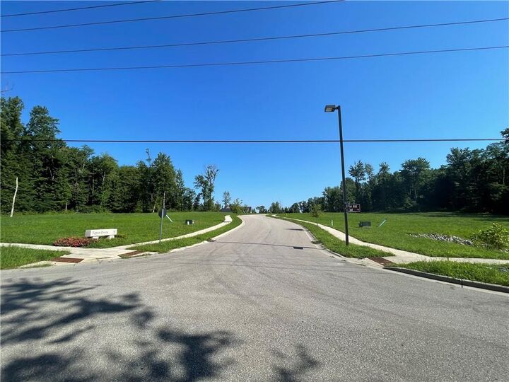 Property Photo:  1817 Tipton Pointe Court  IN 47201 