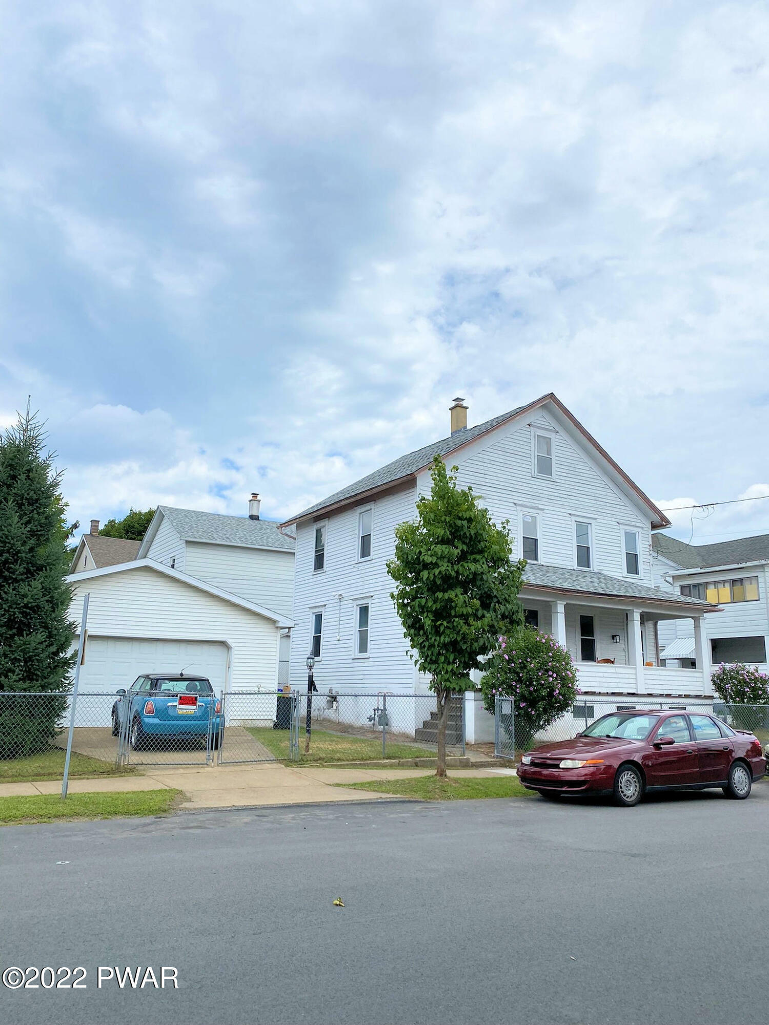 Property Photo:  613 E Elm Street  PA 18505 