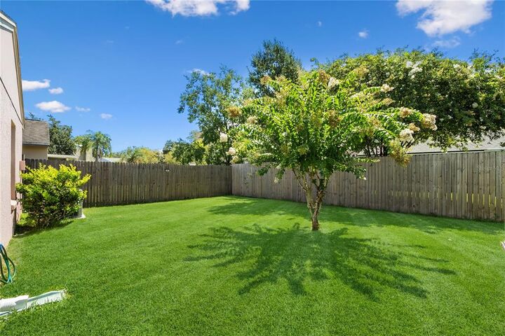 Property Photo:  1016 Kelsey Ave NW  FL 32765 