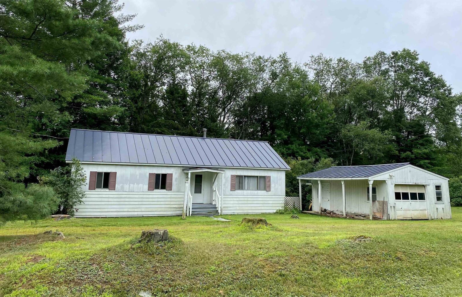 Property Photo: 859 River Road VT 05672
