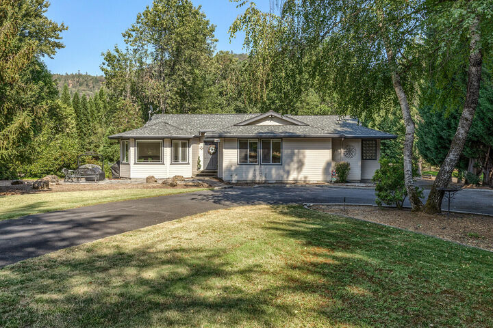 Windermere Trails End Real Estate Southern Oregon Home Search