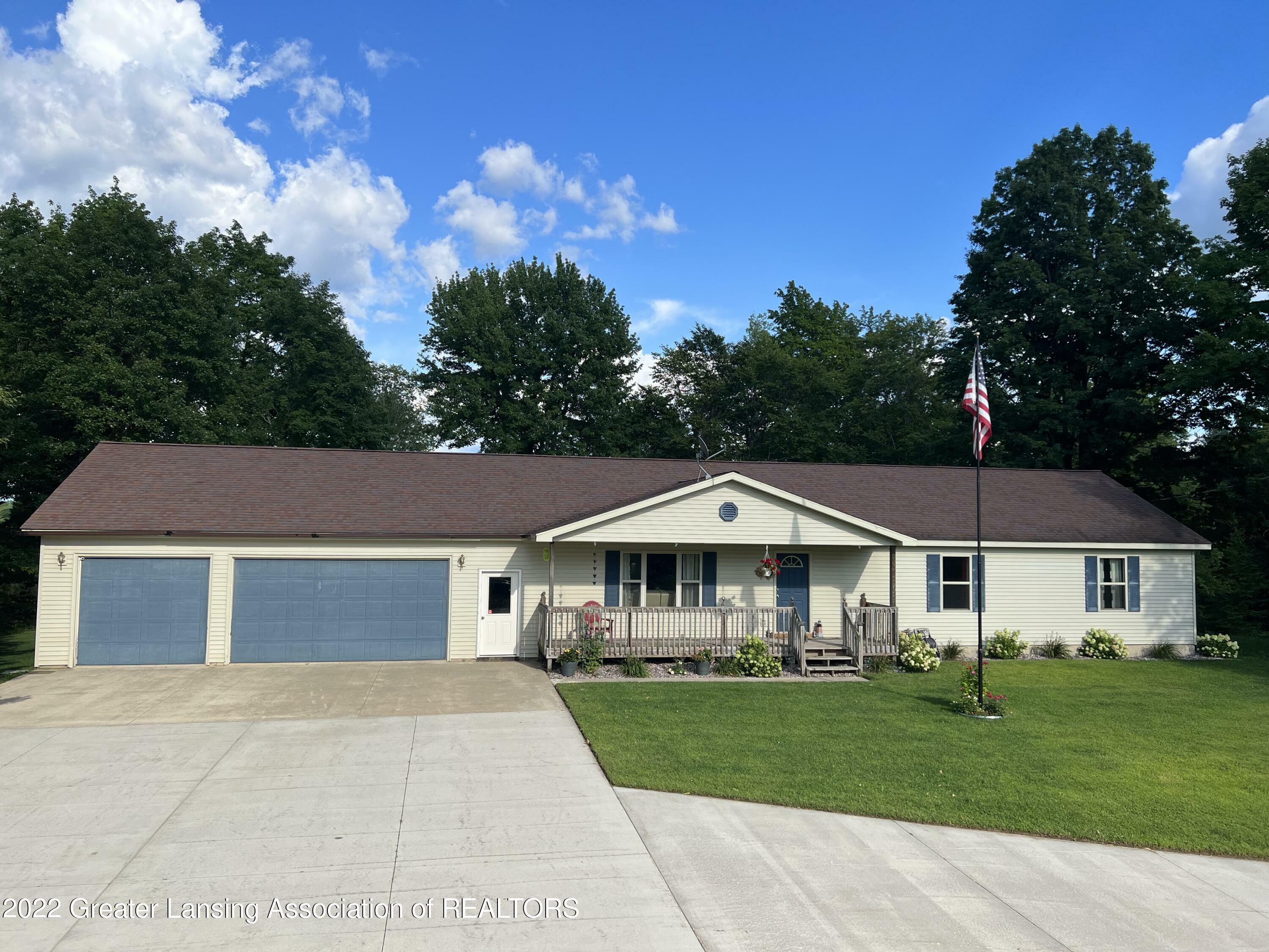 Property Photo:  4440 N 47 Road  MI 49663 