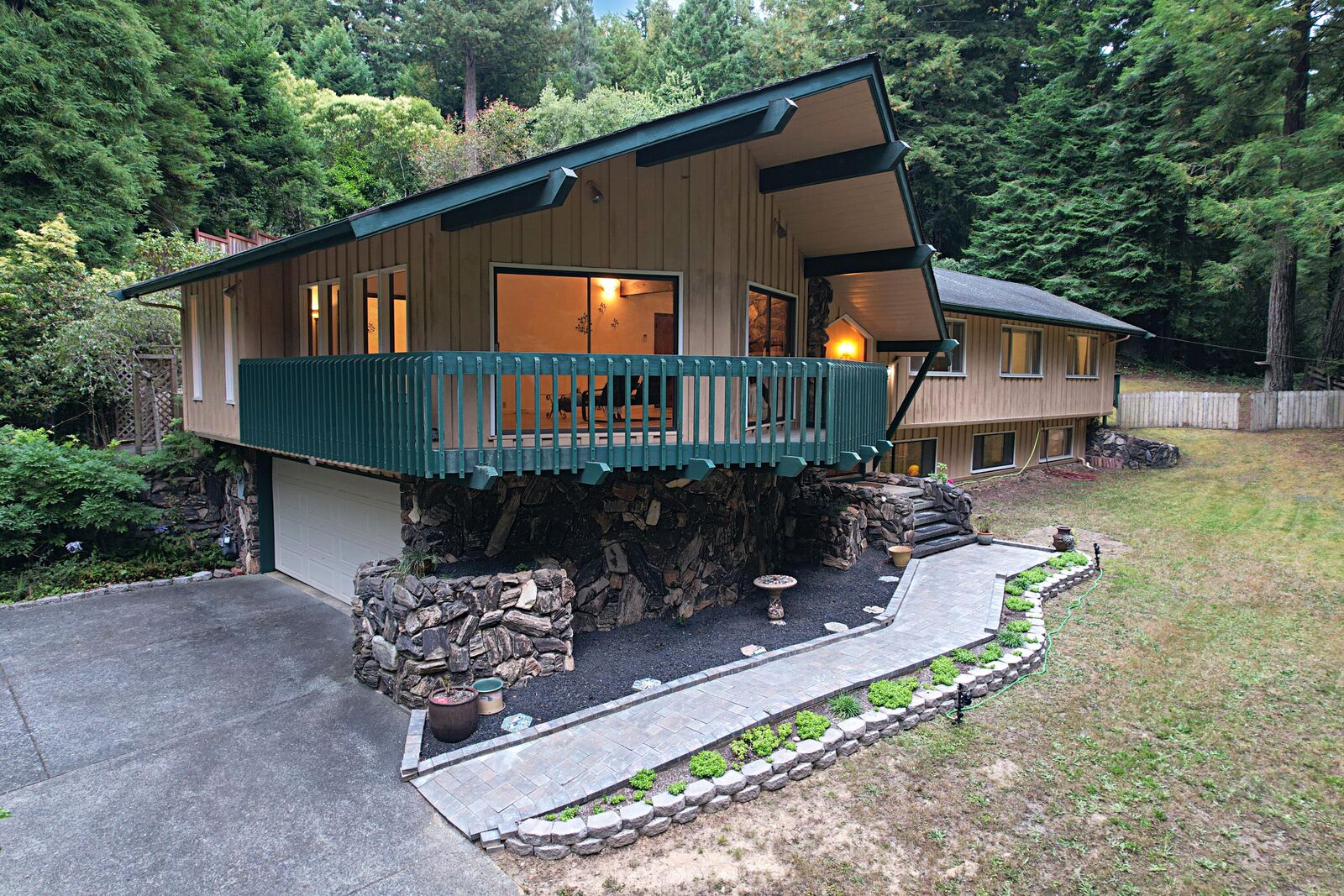 Property Photo:  3071 Pigeon Point Road  CA 95503 