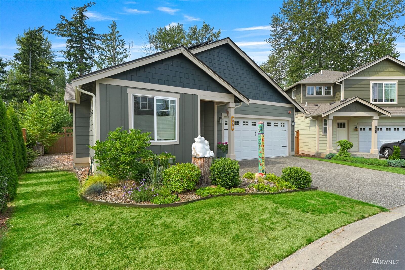 Property Photo:  801 Kodiak Lane 44  WA 98226 
