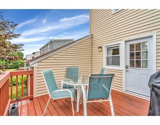 Property Photo:  24 Hartford Rd  MA 01606 