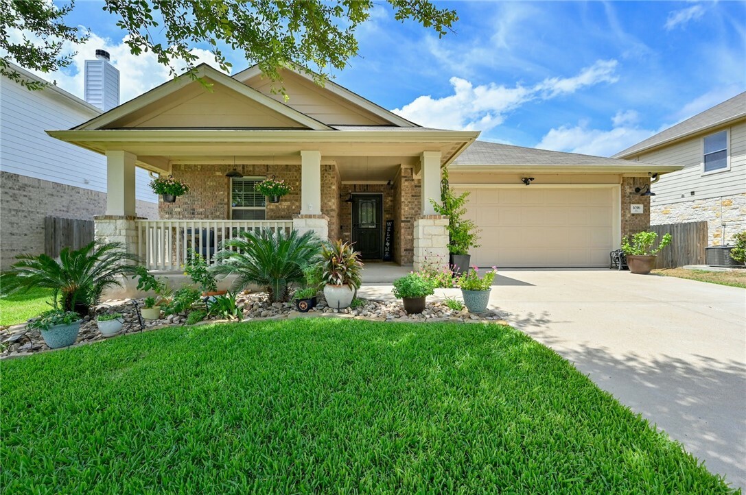 Property Photo:  1016 Brighton Place  TX 78665 