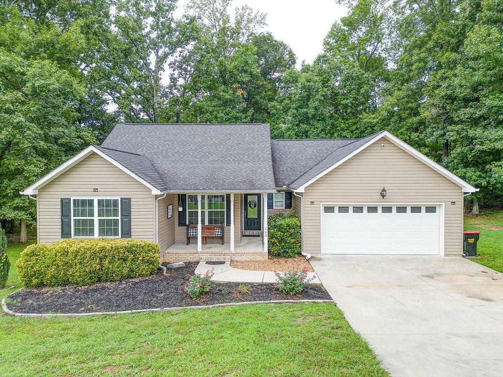 Property Photo:  260 Earls Way  GA 30705 