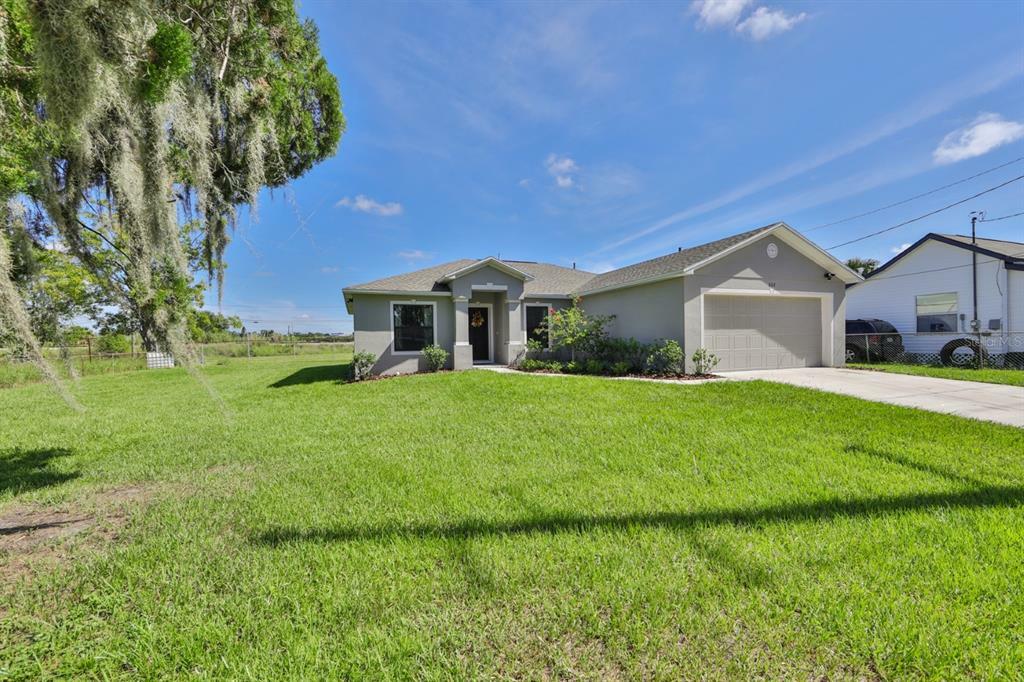 Property Photo:  602 SE 3rd Street  FL 33860 