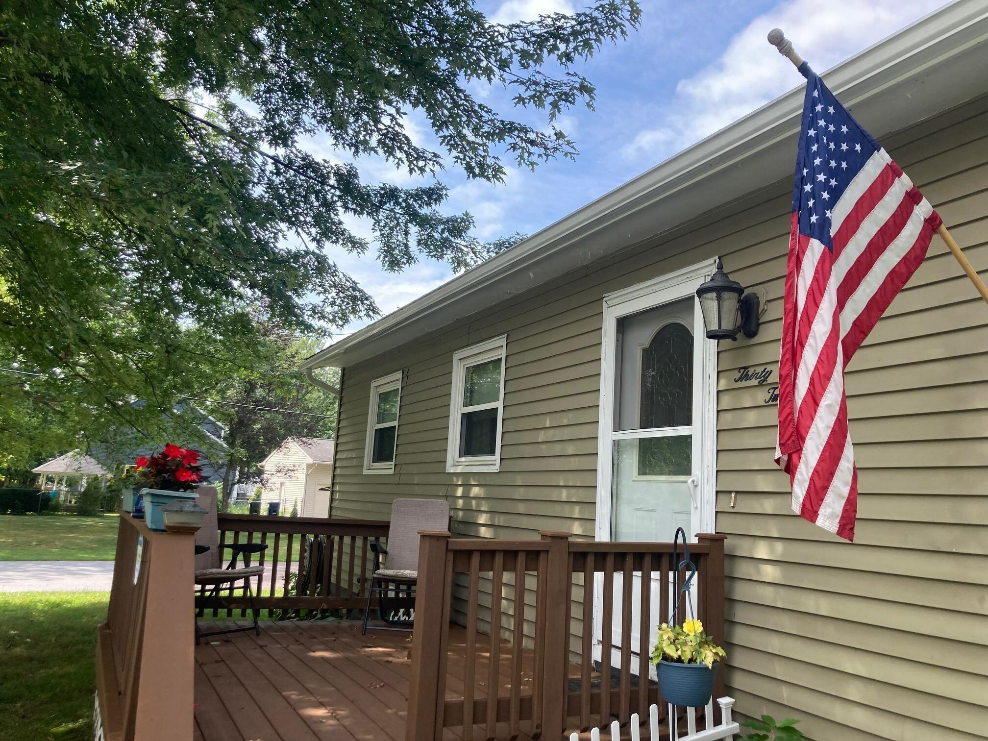 Property Photo:  32 Pioneer Street  VT 05452 