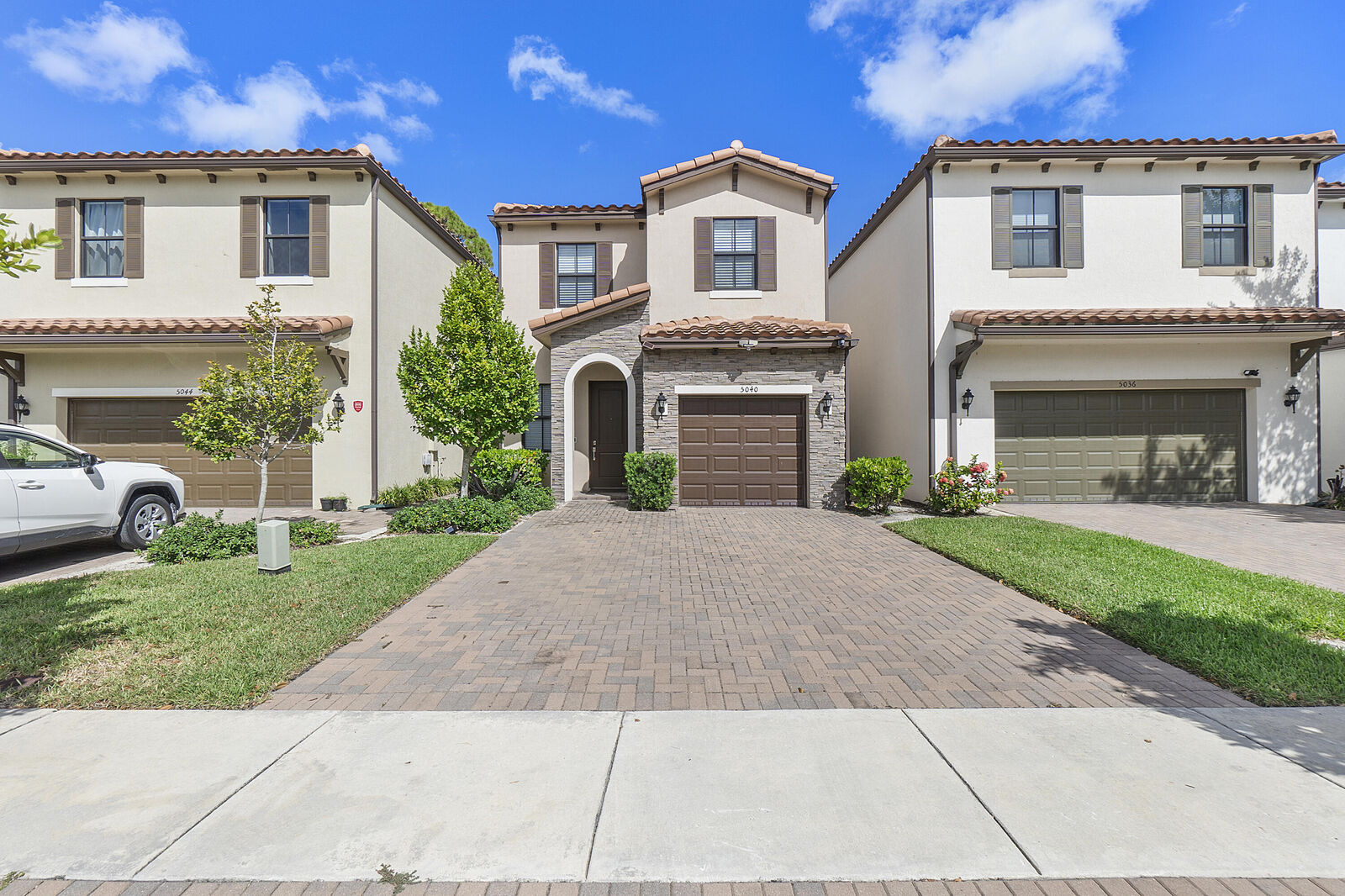 Property Photo:  5040 Laurel Oak Drive  FL 33410 