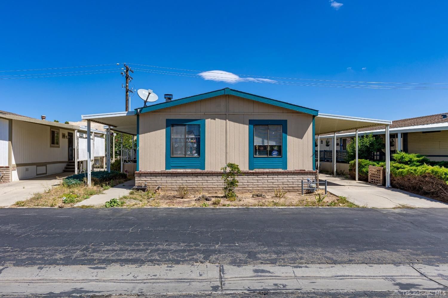Property Photo:  14556 E Tehachapi Boulevard  CA 93561 