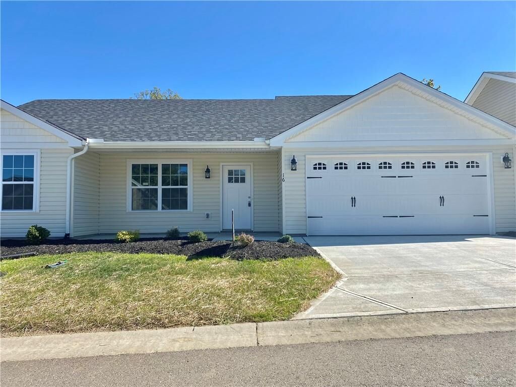 Property Photo:  16 E Persimmon  OH 45013 