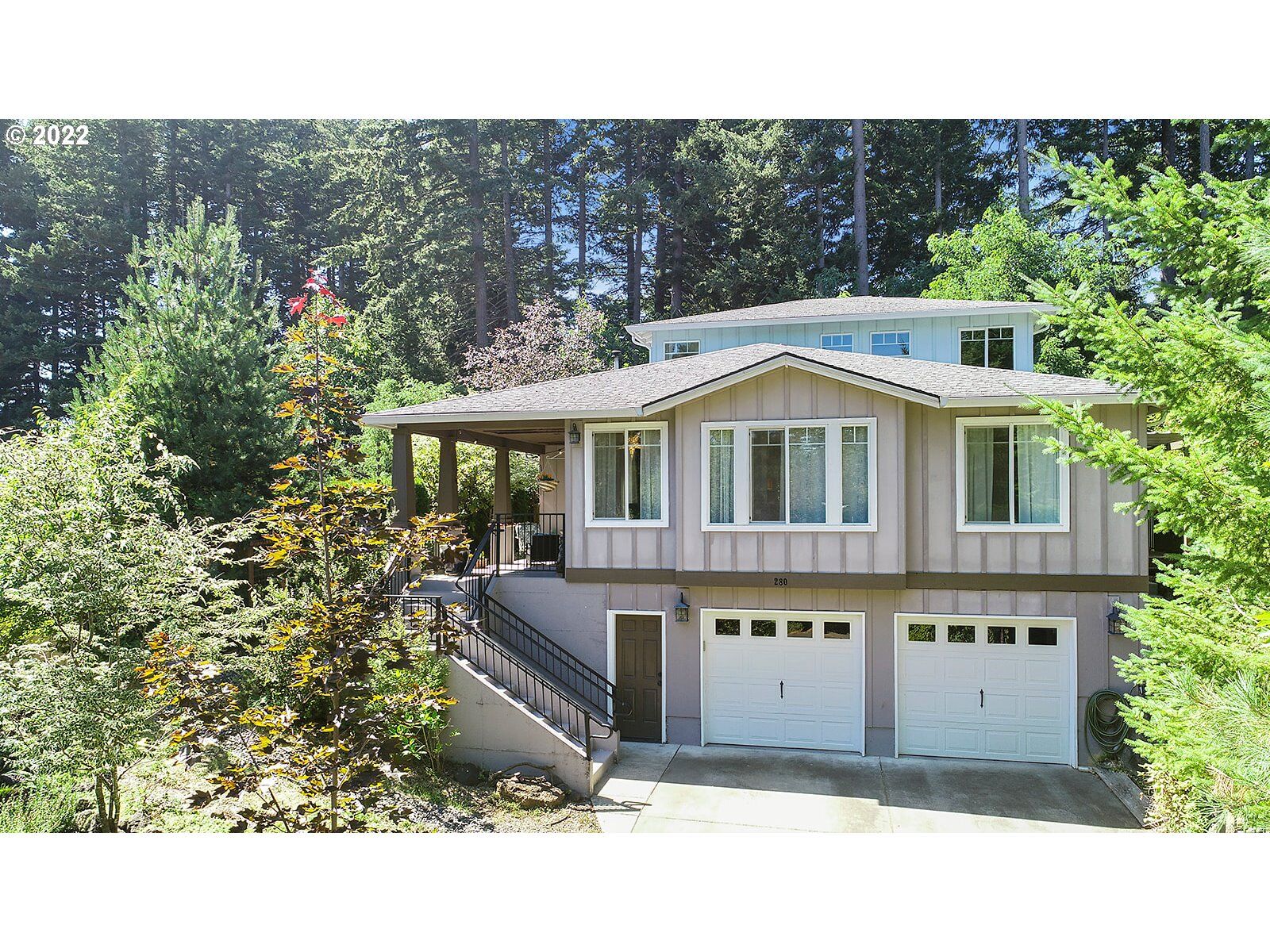 4 bed Stevenson home for sale 280 NW Stone Brooke Ct, Stevenson, WA 98648