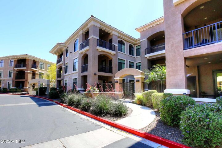 Property Photo: 11640 N Tatum Boulevard 3072 AZ 85028