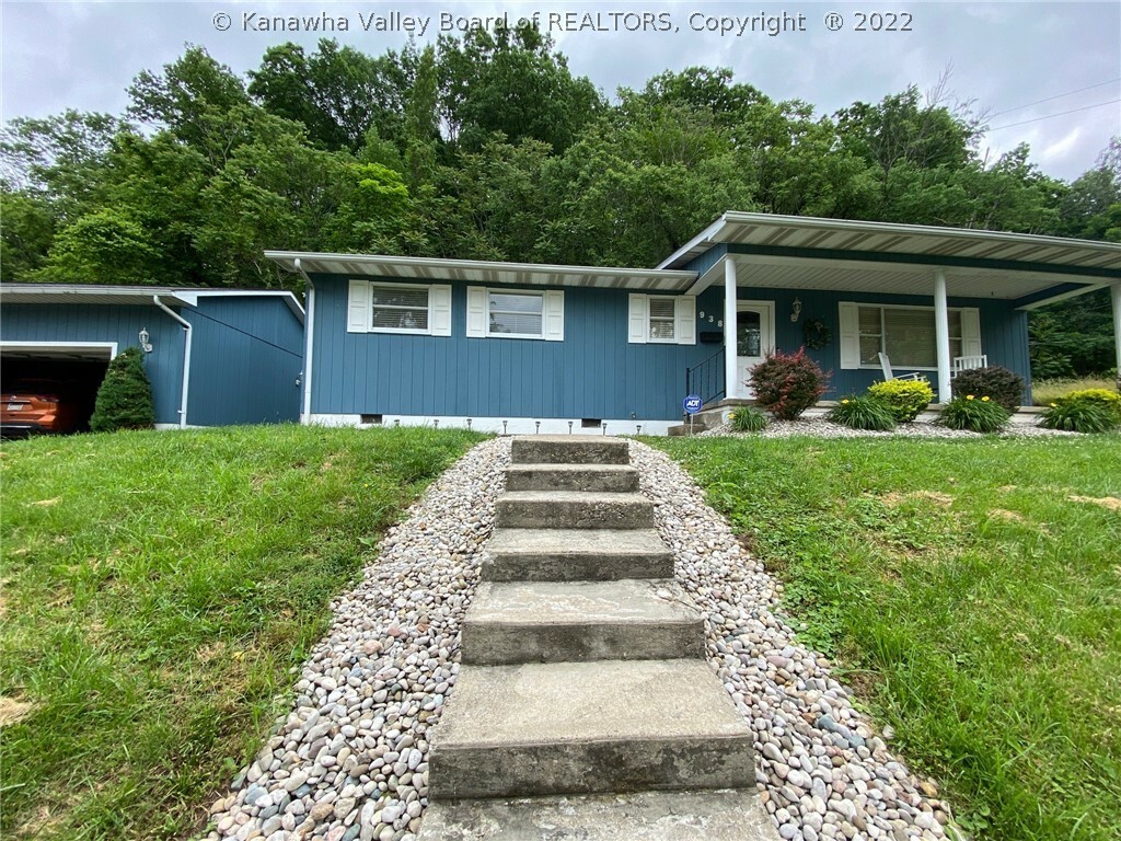 Property Photo: 938 Circle Drive WV 25064