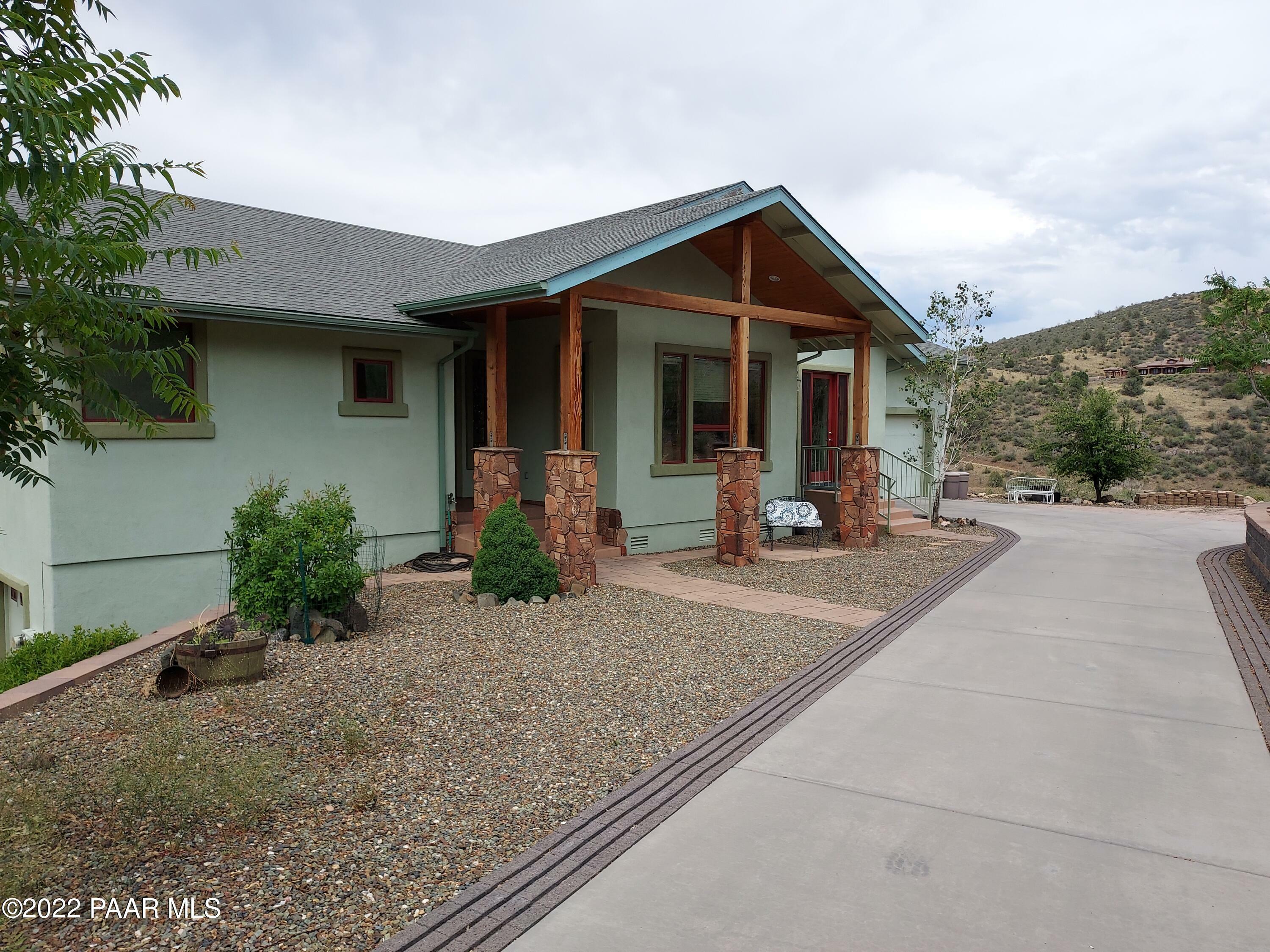 825 N Peak View Way  Prescott AZ 86303 photo