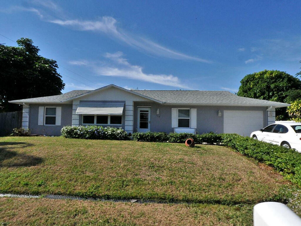 Property Photo:  112 NW Broadview Street  FL 34983 