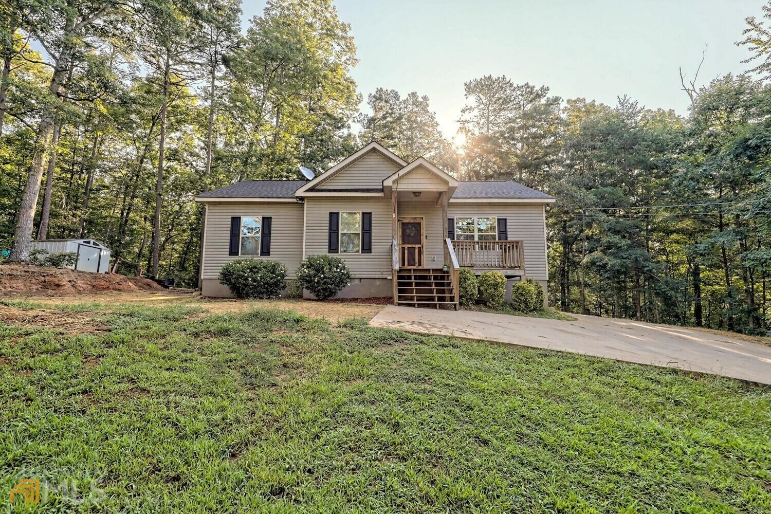 Property Photo:  370 Shook Road  GA 30535 