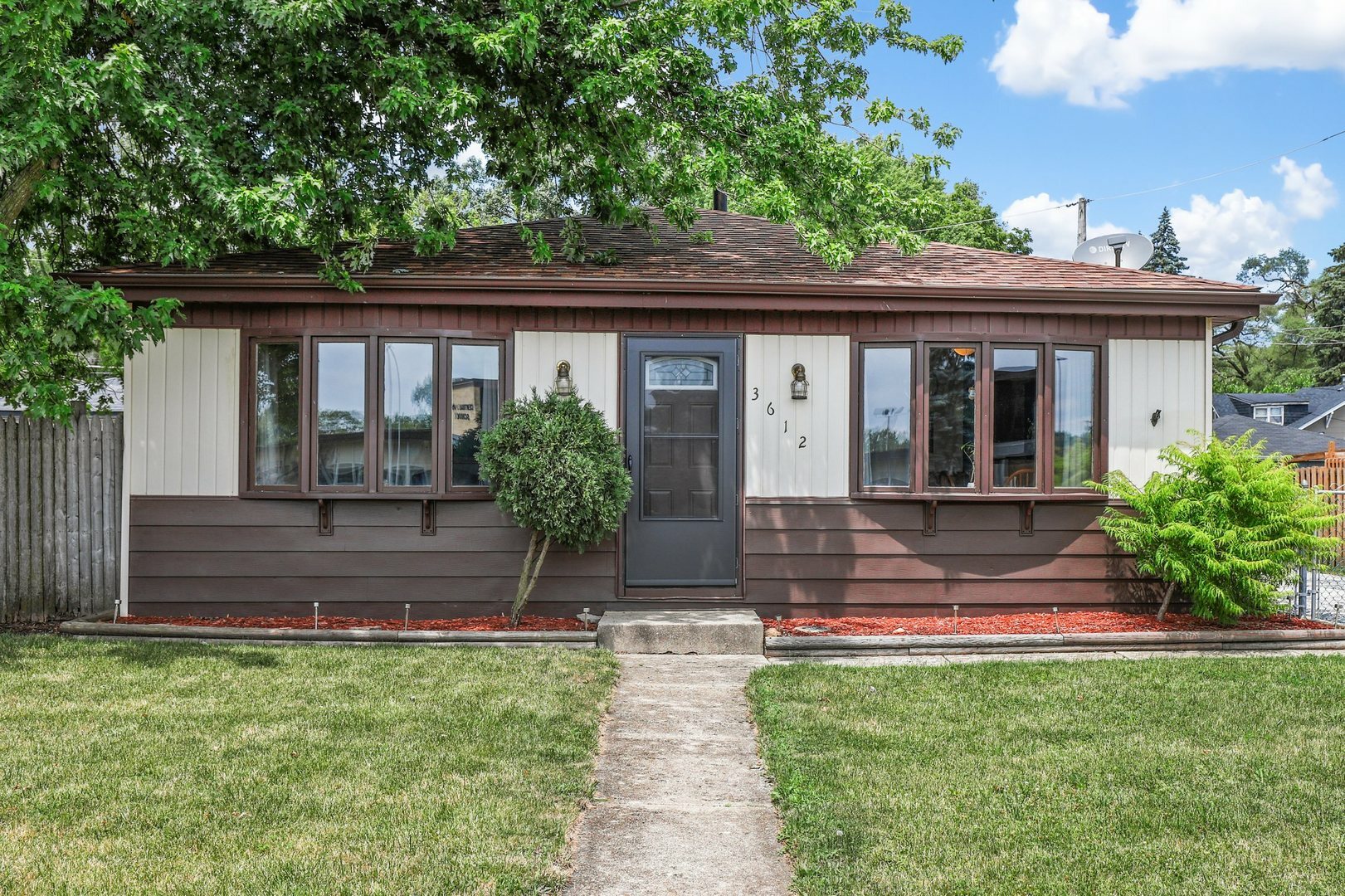 Property Photo:  3612 151st Street  IL 60445 