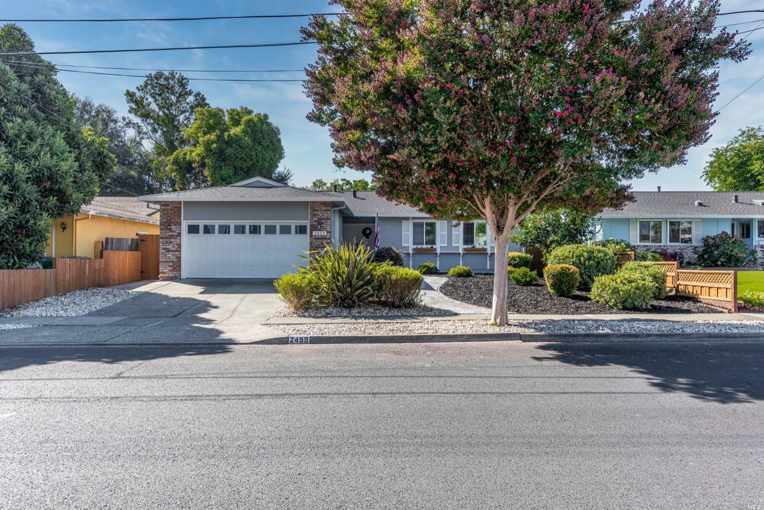 Property Photo:  2459 Maclennan Street  CA 94558 