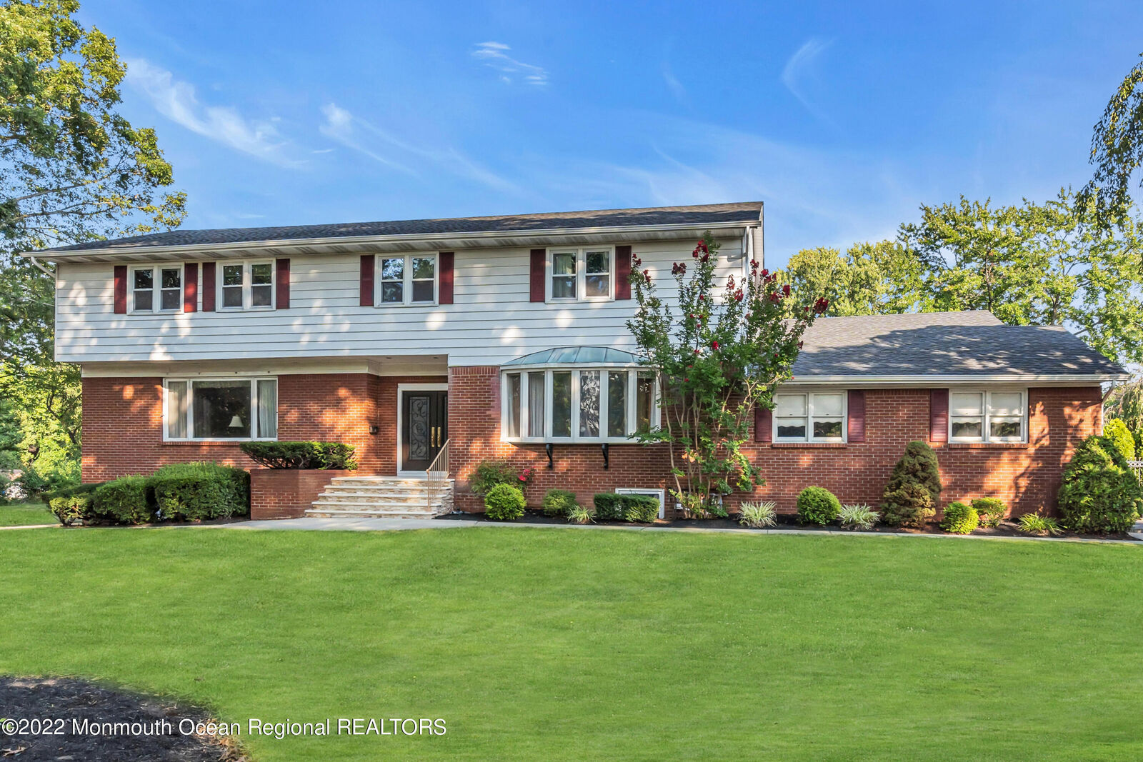 Property Photo:  16 Arthur Place  NJ 07748 