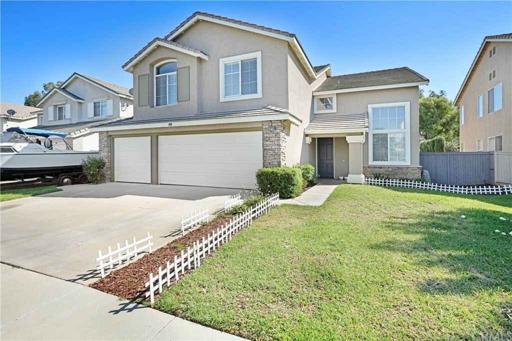 946 Horatio Avenue  Corona CA 92882 photo