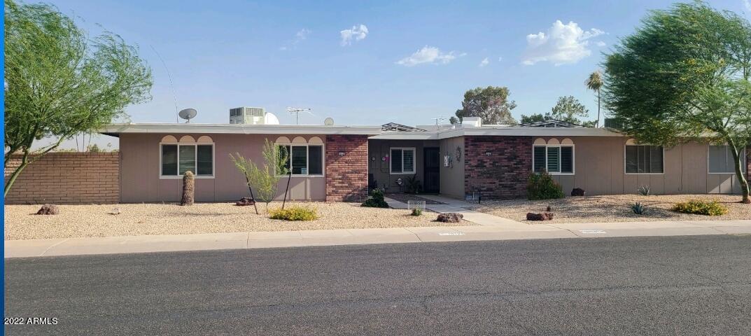 Property Photo: 10125 W Campana Drive AZ 85351