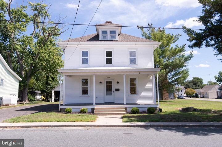 203 University Avenue N  Federalsburg MD 21632 photo