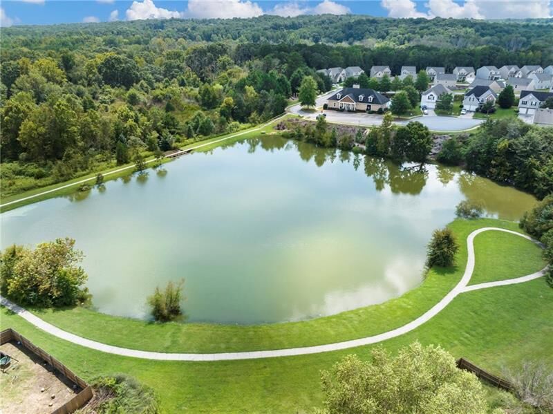 Property Photo: 1308 Turning Leaf Lane GA 30567