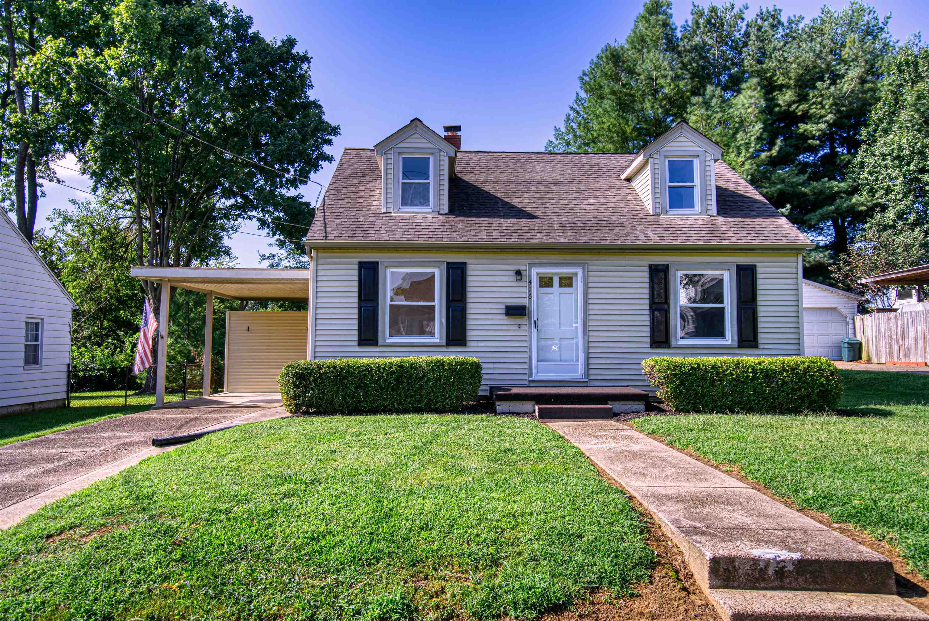 Property Photo:  416 Crestview Dr  KY 42420 