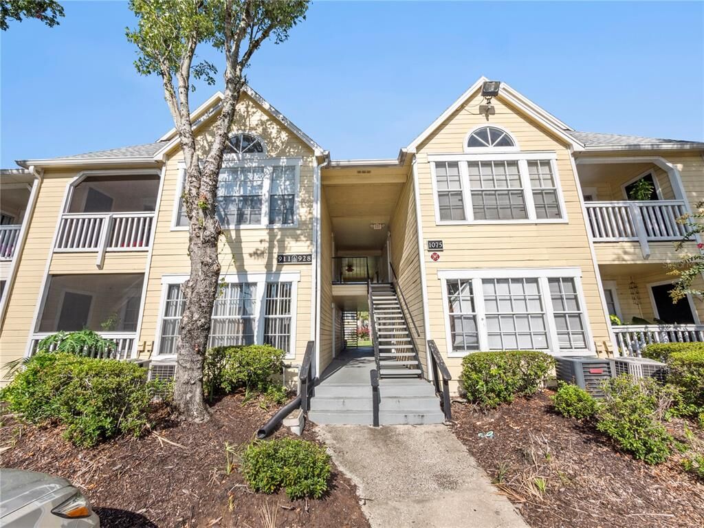 Property Photo: 1075 S Hiawassee Road 913 FL 32835