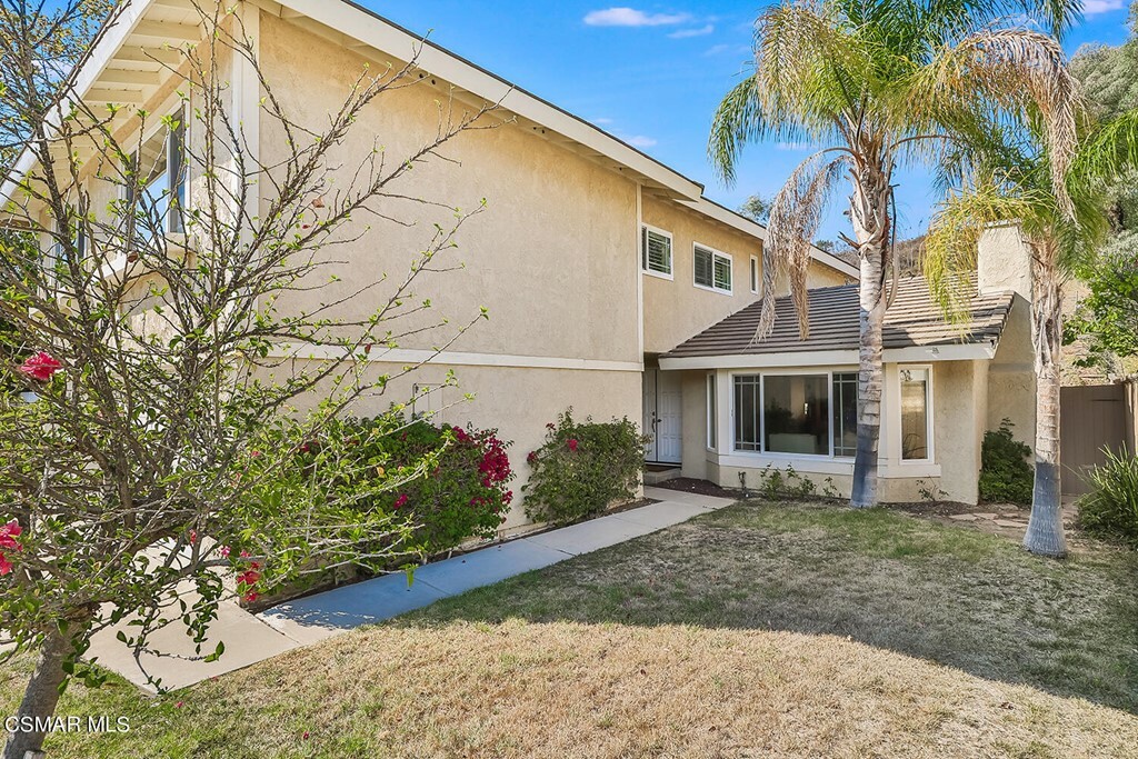 Property Photo:  3225 Peppermint Street  CA 91320 