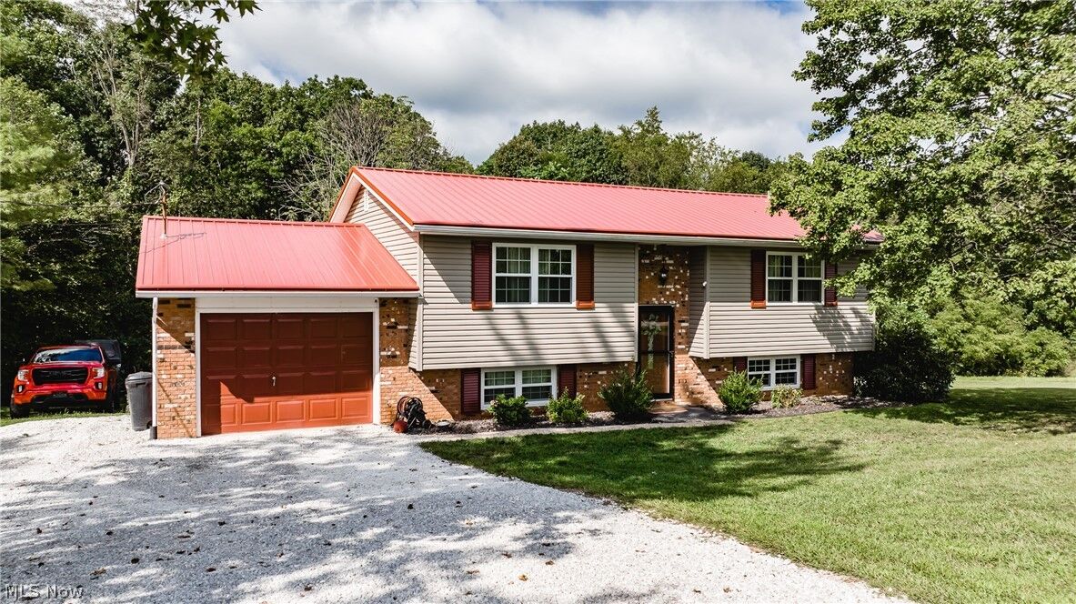 Property Photo: 405 Warren Chapel Road OH 45729