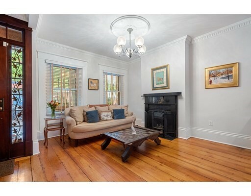 Property Photo:  371 Shawmut Avenue A  MA 02118 