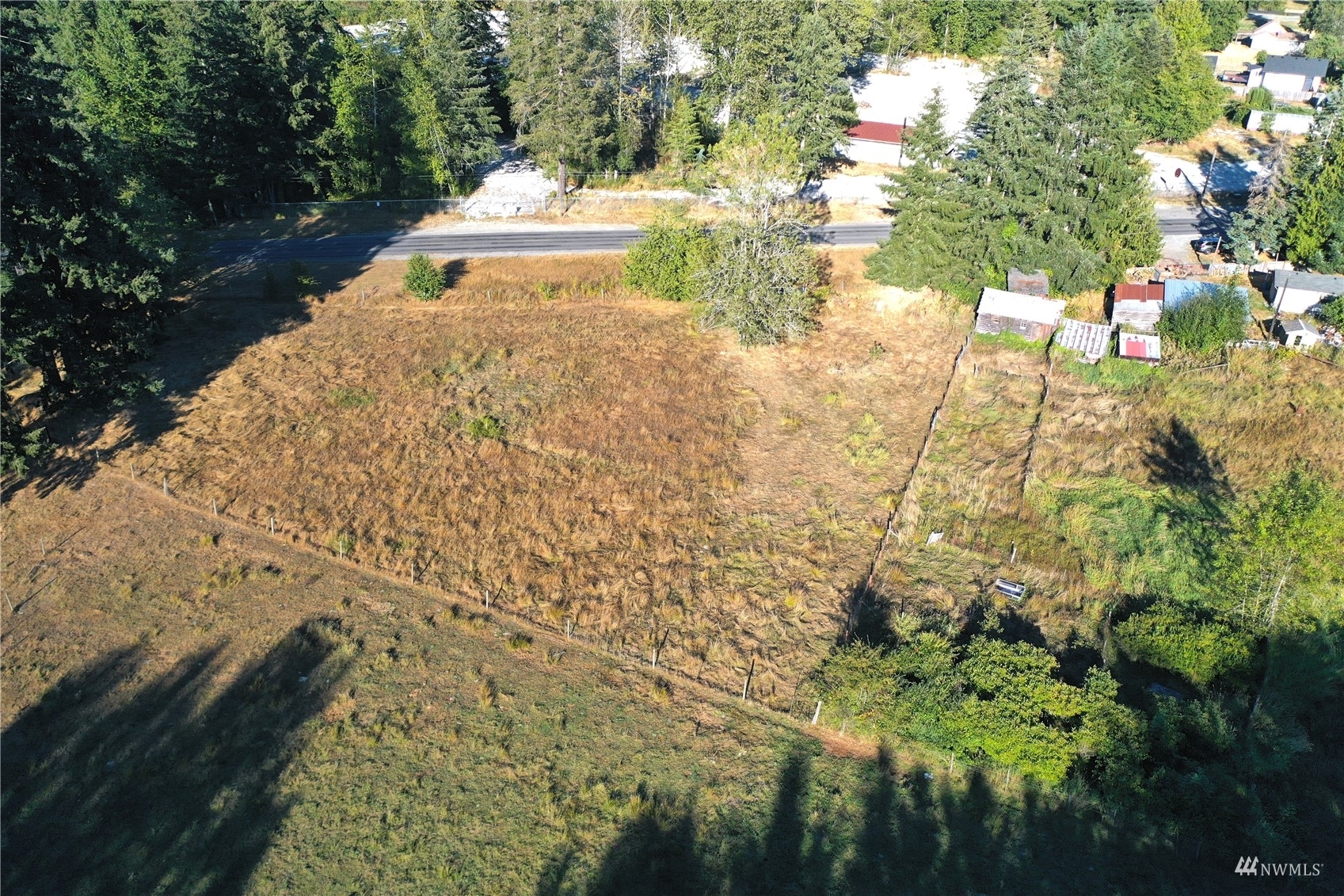 Property Photo:  1521 121st Street E  WA 98445 