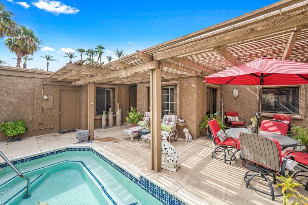 Property Photo: 44651 Monaco Circle CA 92260