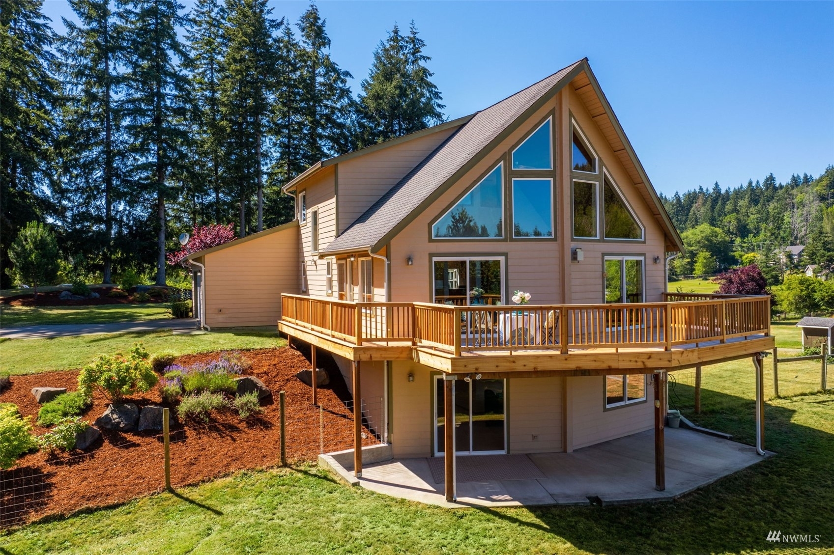 Property Photo:  12995 Gopher Hill Place SE  WA 98359 