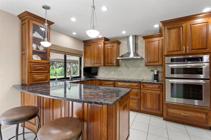 Property Photo:  2857 Pheasant Run  FL 33759 