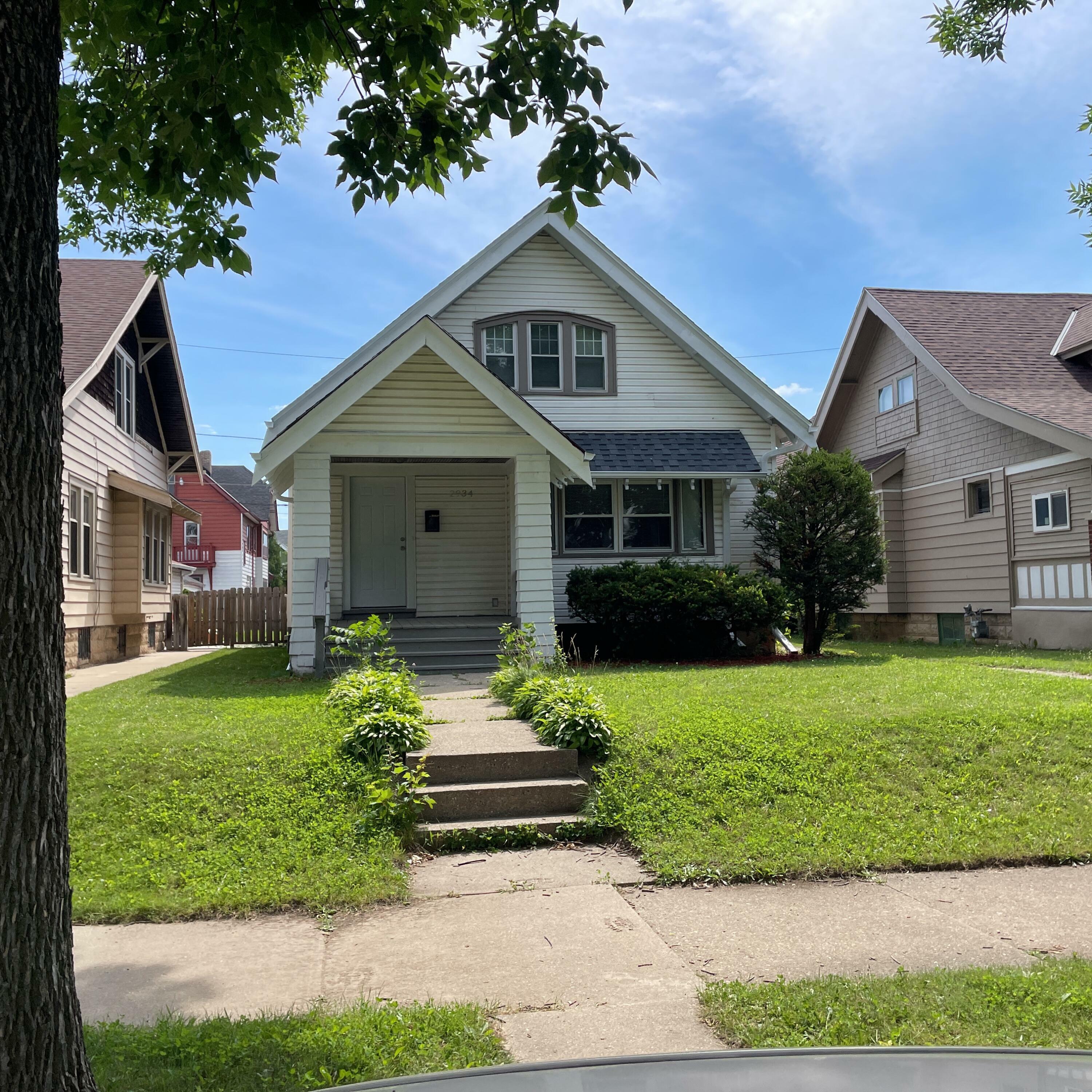 Property Photo:  2934 N 38th St  WI 53210 