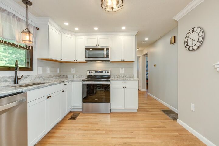 Property Photo:  188 Westwood Drive  NH 03103 
