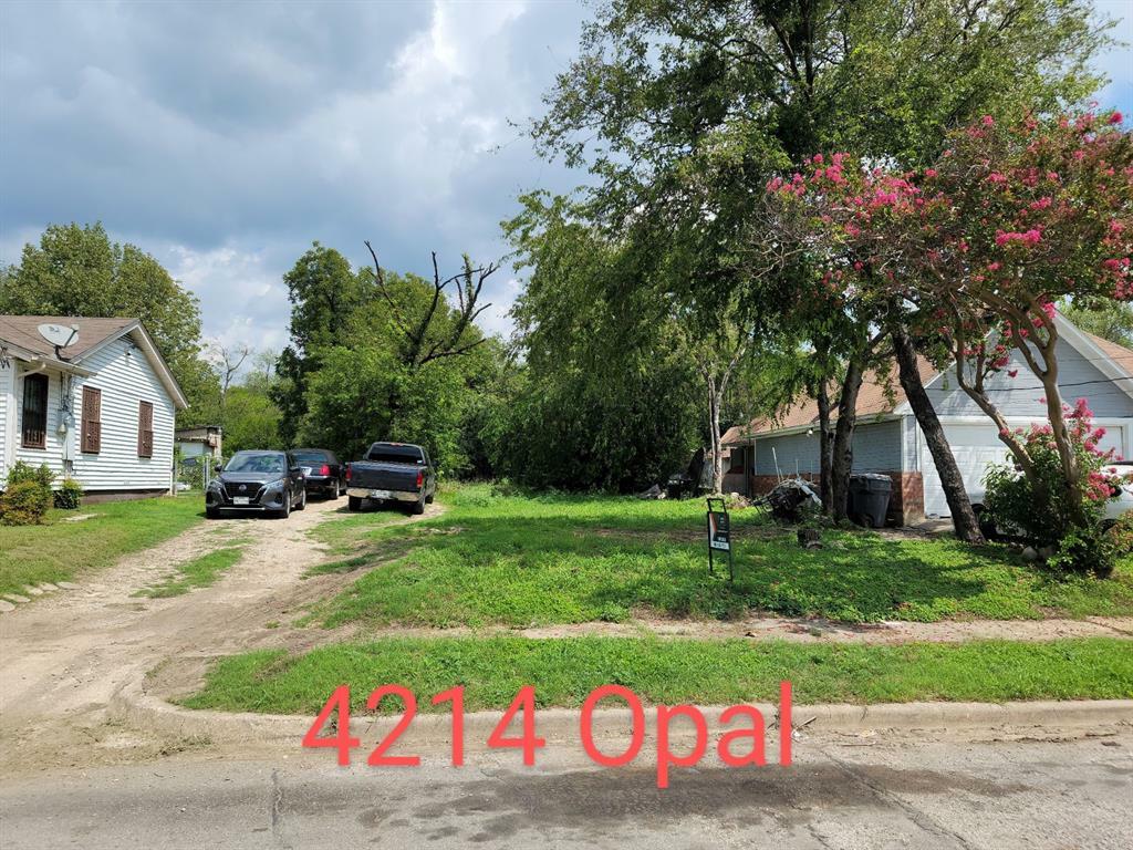 Property Photo:  4214 Opal  TX 75216 