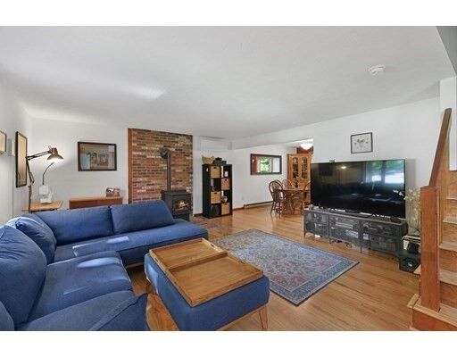 Property Photo:  115 Main St 115  MA 01532 